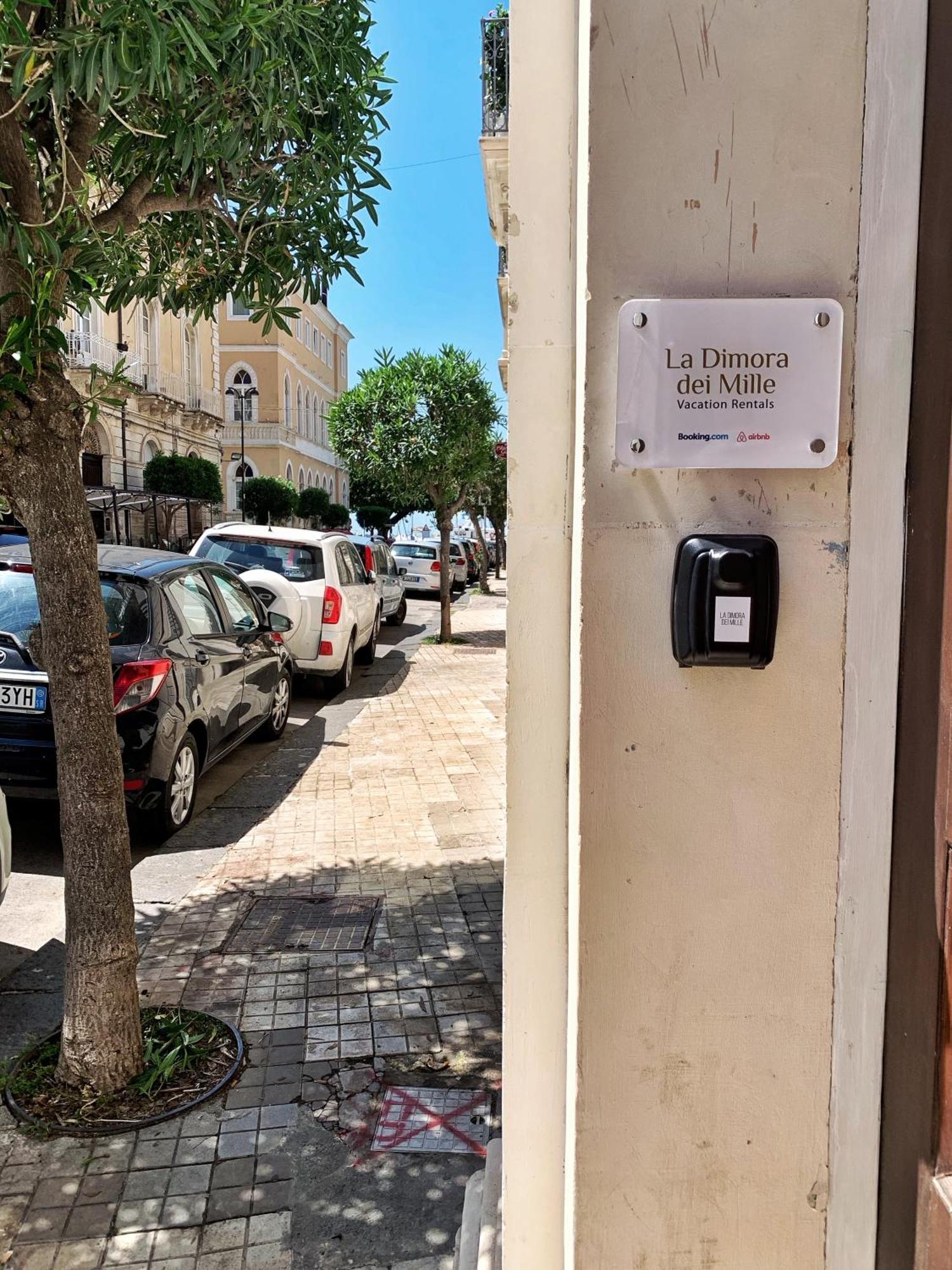 La Dimora Dei Mille Apartment Syracuse Exterior foto
